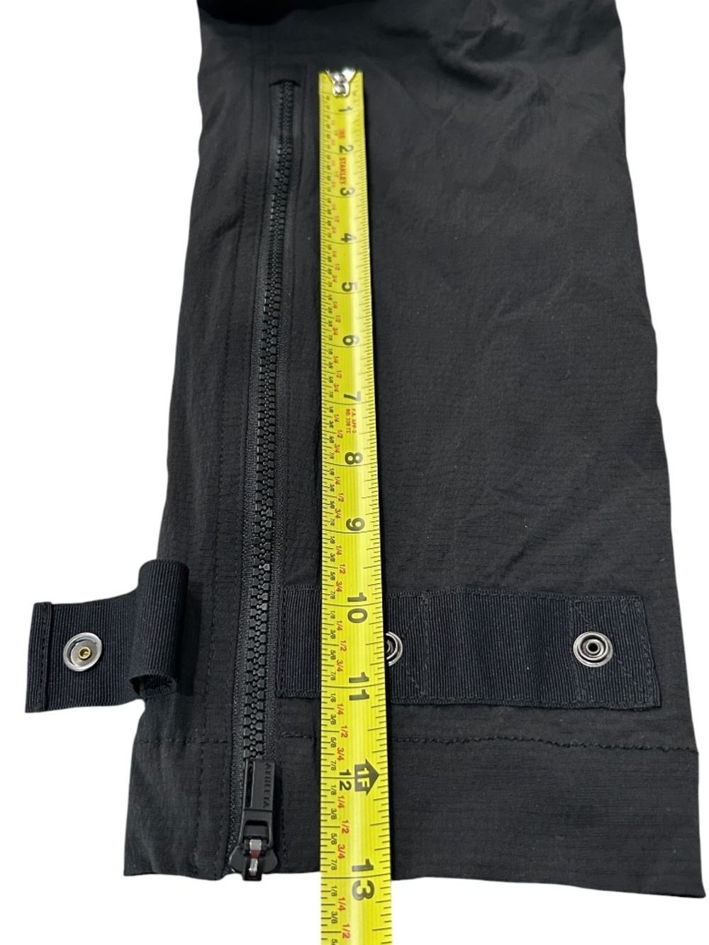Athleta Trekkie Utility Cargo Belted Black Pants For Travel Or Hiking Size 8 - Picture 14 of 16